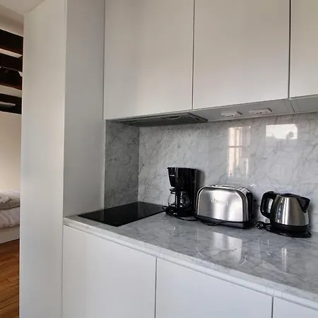 Apartment Petit Anglas Paris